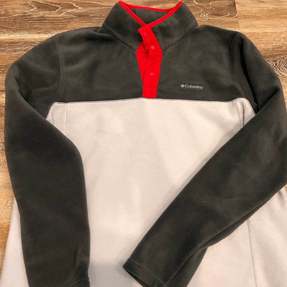 Men’s fleece sweatshirt size L